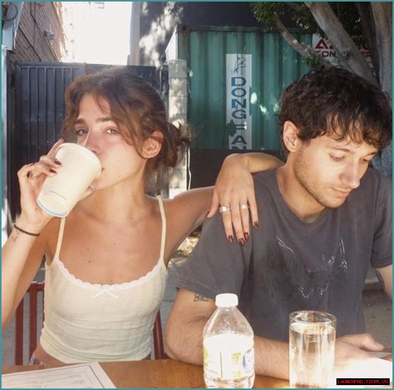 Unveiling Jeremy Zucker's Girlfriend: A Deep Dive Into His Romantic Life